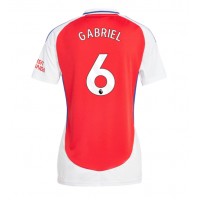 Fotballdrakt Dame Arsenal Gabriel Magalhaes #6 Hjemmedrakt 2024-25 Kortermet